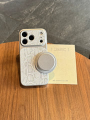 Snake-skin pattern large window magnetic phone case