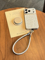 Snake-skin pattern large window magnetic phone case