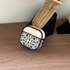 Color-blocked black leopard print magnetic drum-shaped earphone case