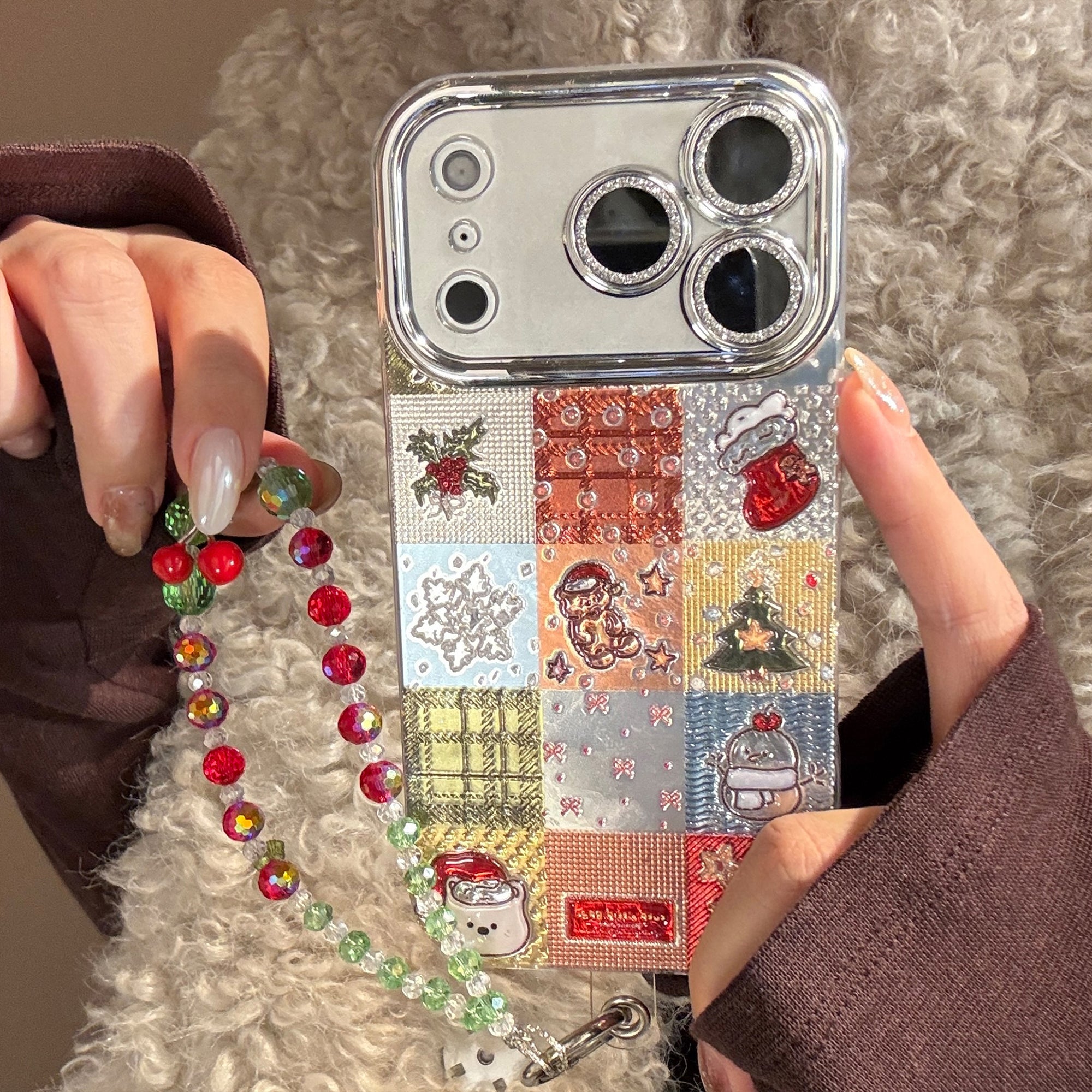 【Glittery Glaze】Silver Sandalwood Checkered Christmas Phone Case