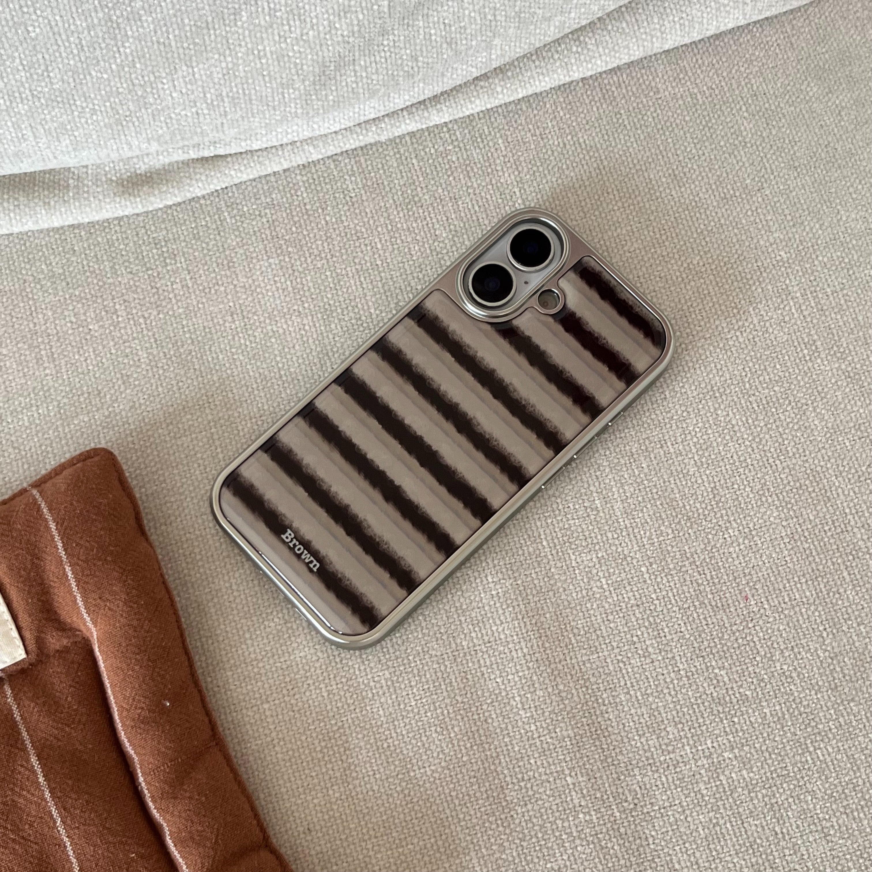Striped 3D Pearl Bear Phone Case with Silver Edge
