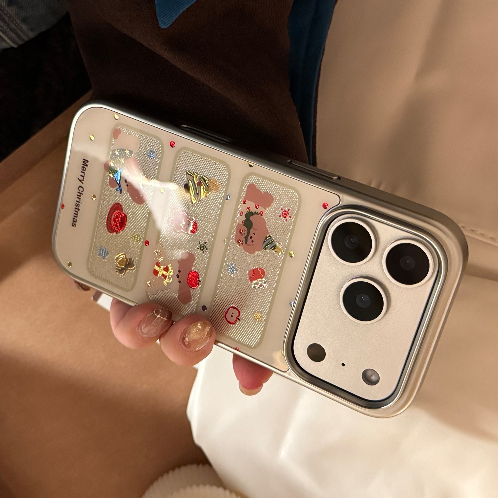 Acrylic Gold-Plated Christmas Frame Puppy Phone Case with Silver Edge