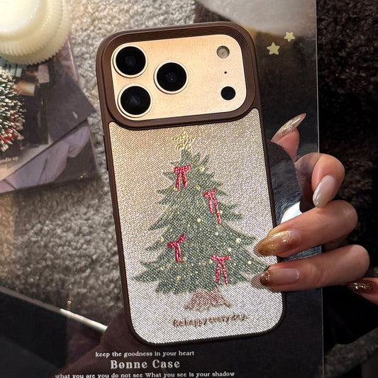 Chocolate Gilded Christmas Light Tree Phone Case