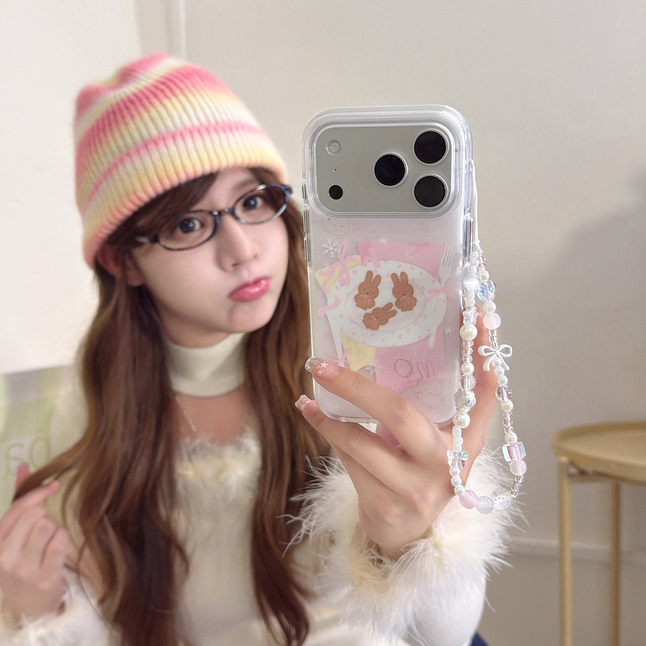 Pink bow Miffy rabbit cookie phone case