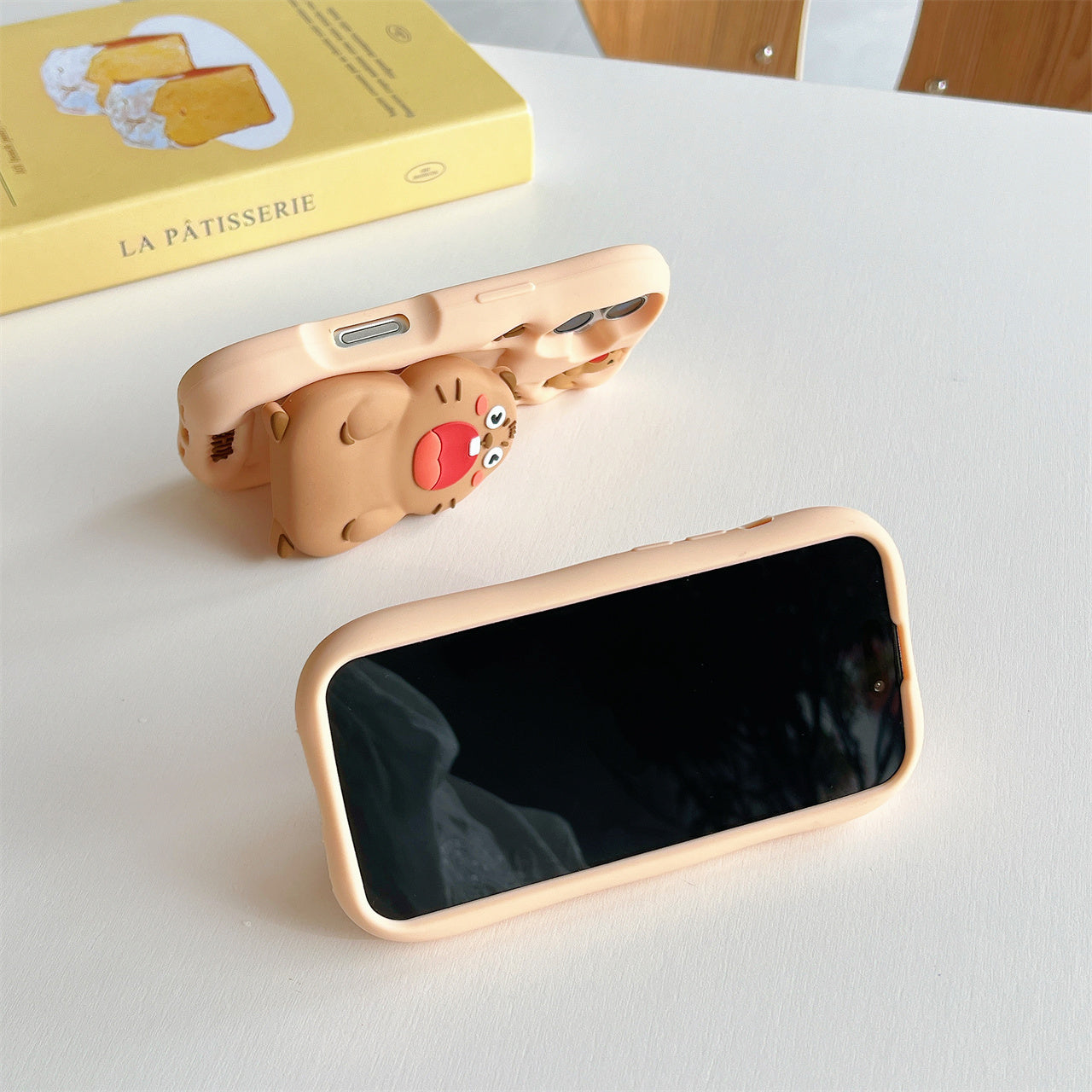 Fun Woodchuck Silicone Phone Case with Stand