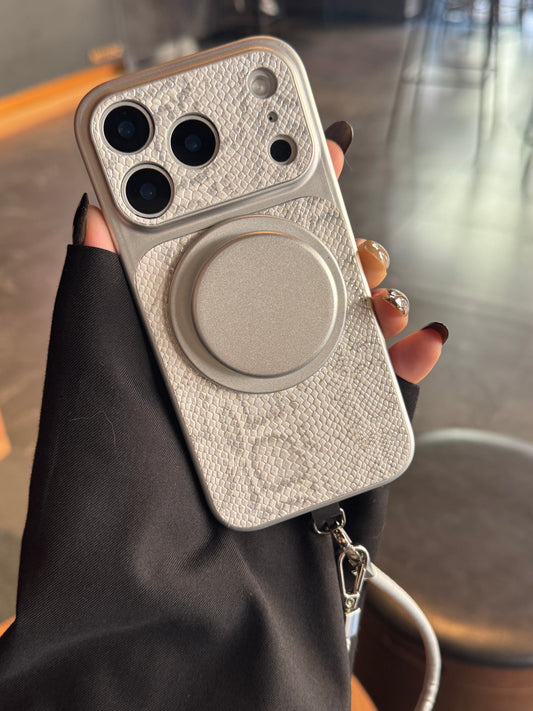 Snake-skin pattern large window magnetic phone case