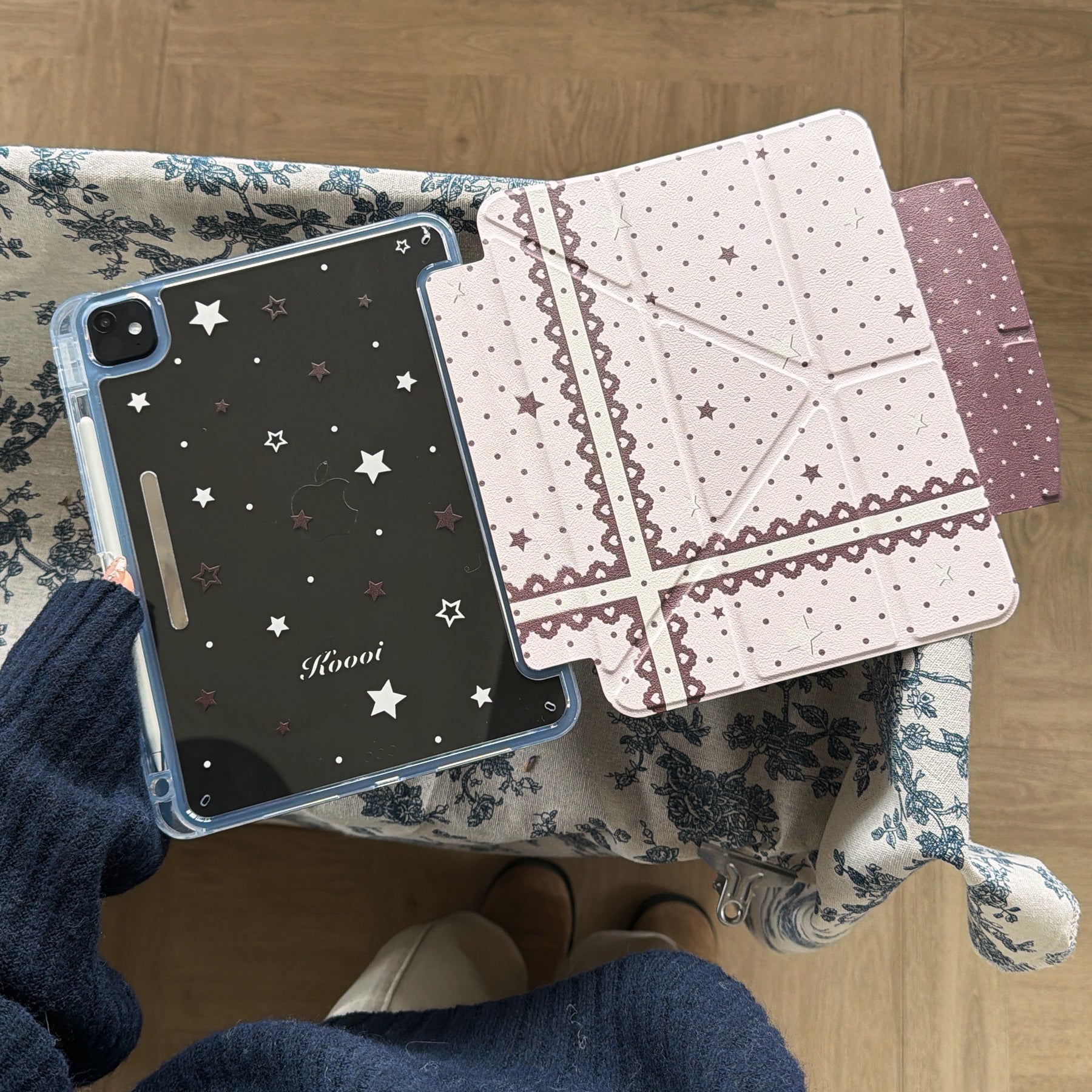 Foundation Heart-Edge Polka Dot Star iPad Protective Case