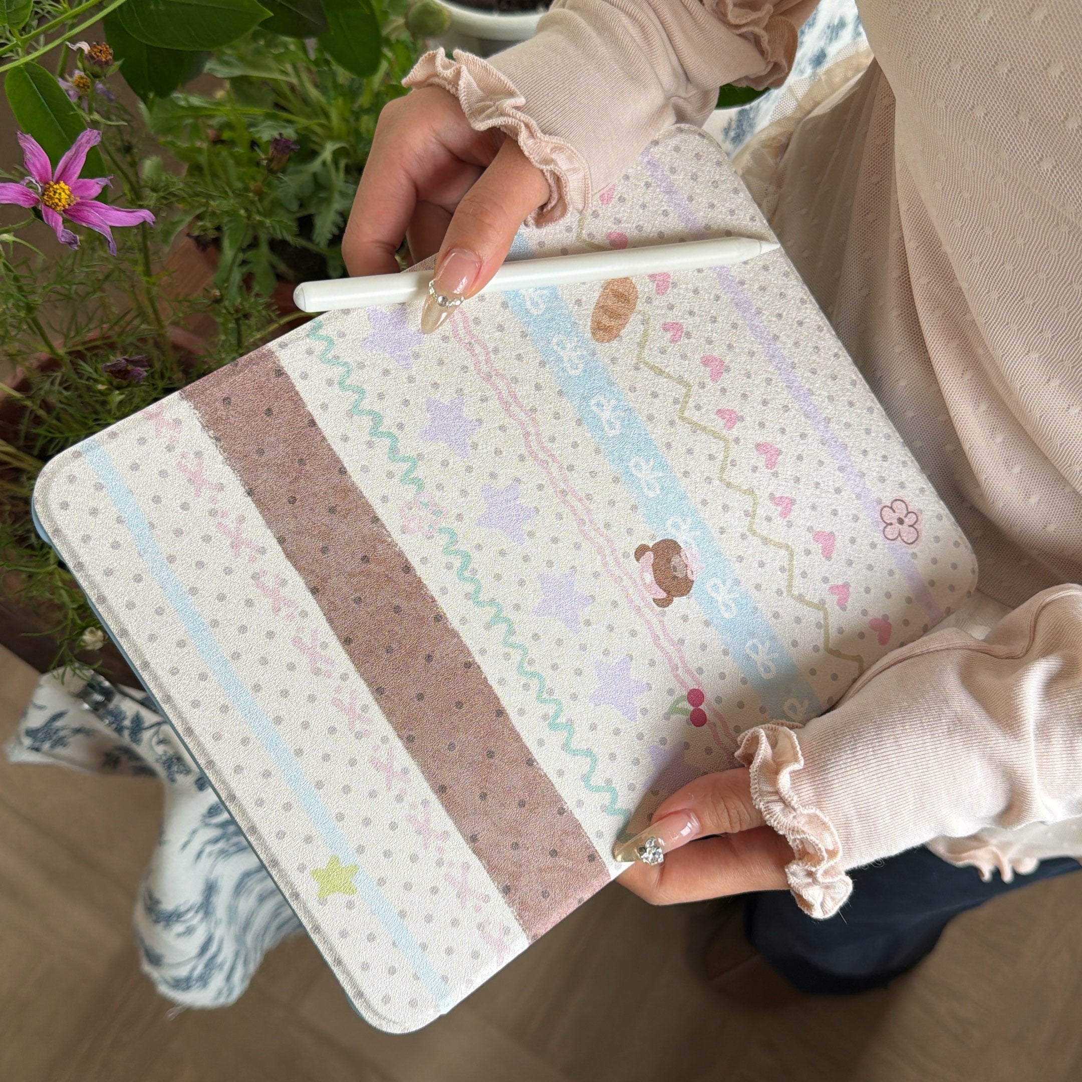 Fair Isle polka dot bear rotating iPad protective case