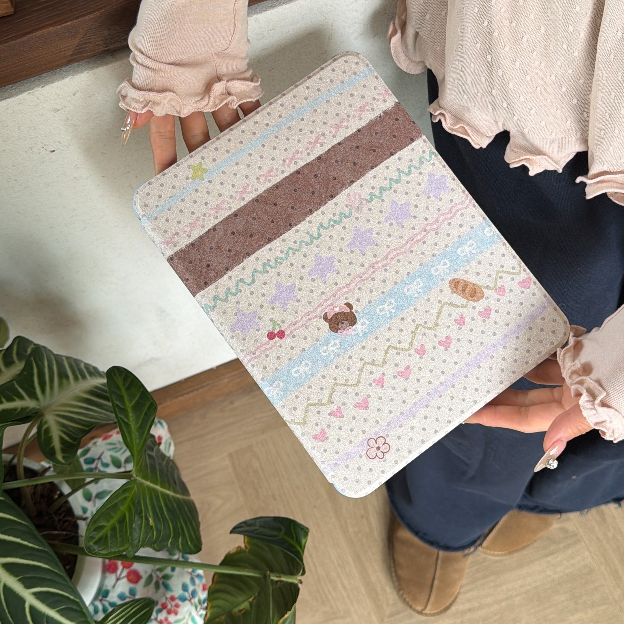 Fair Isle polka dot bear rotating iPad protective case