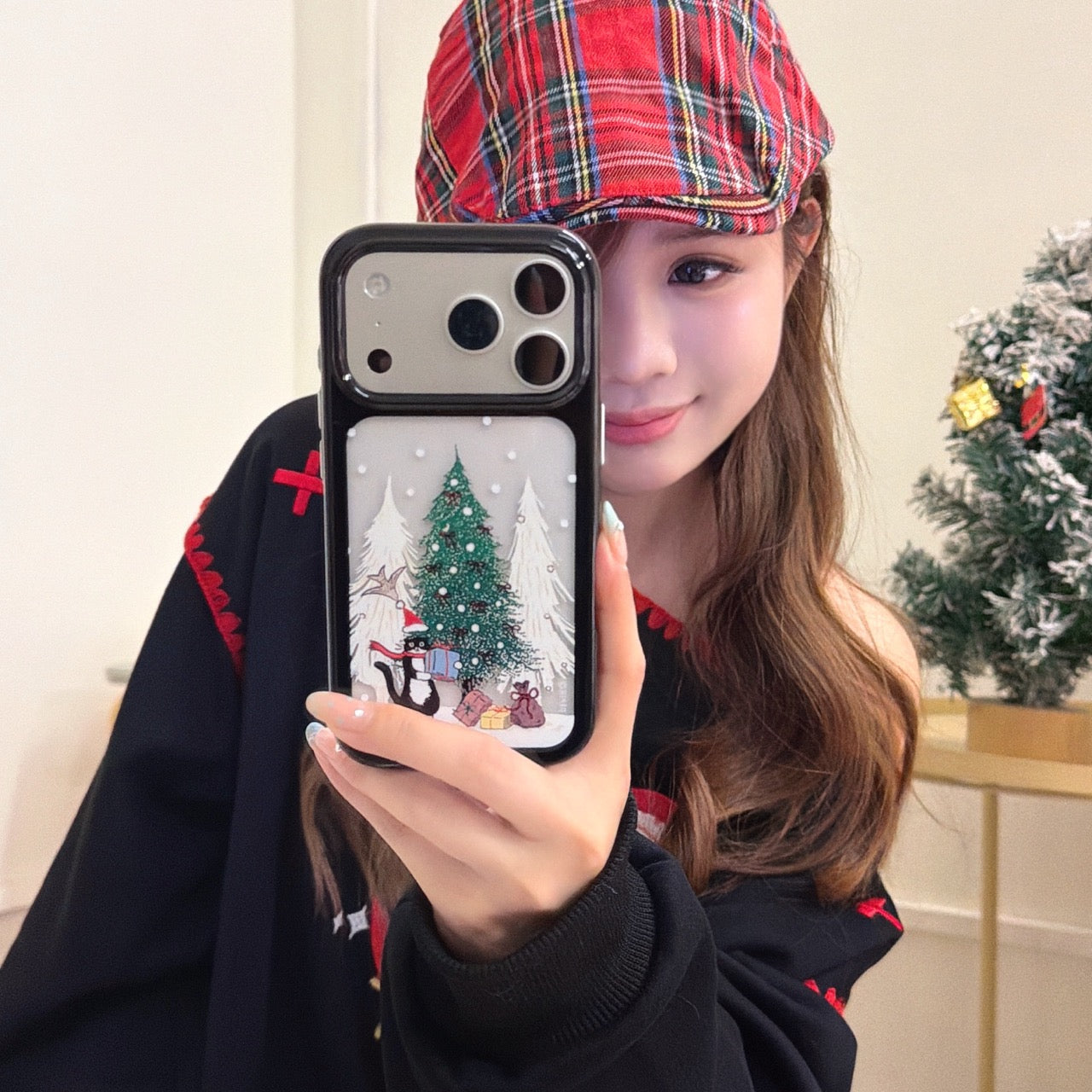 Christmas Black Kitten Round Edge Phone Case