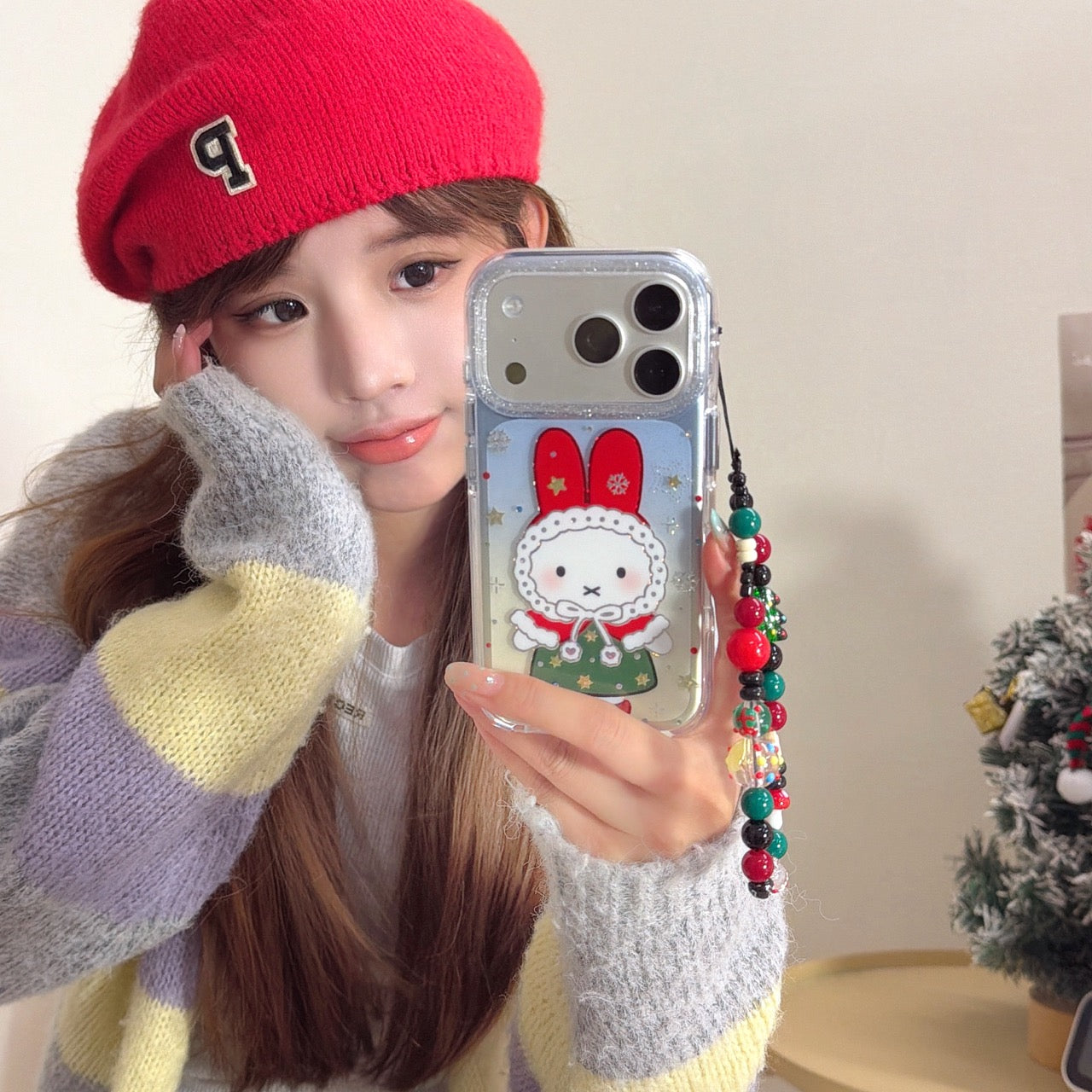 Red hat Miffy Christmas phone case with gilded rounded edges and airbag design