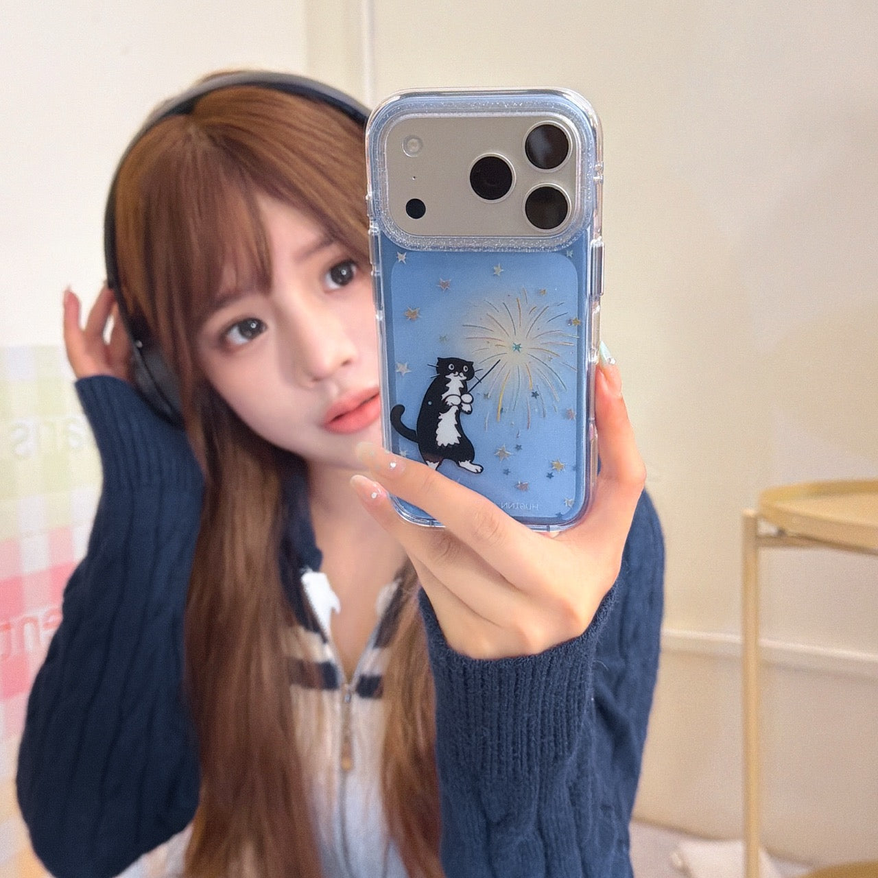 Black cat with fairy wand rounded edge phone case