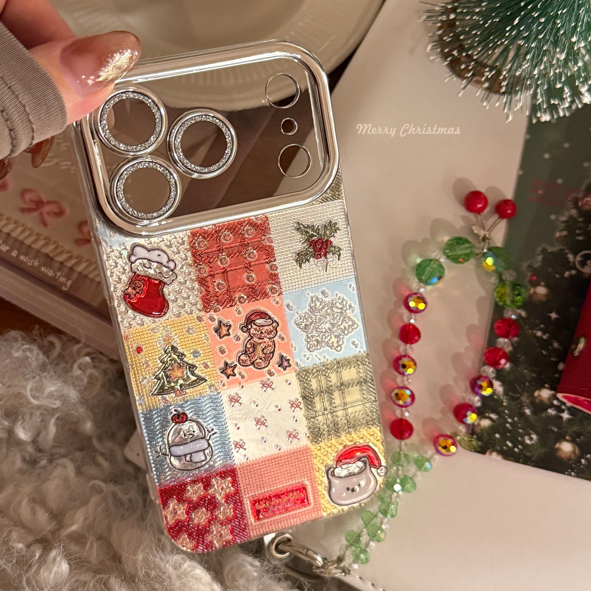 【Glittery Glaze】Silver Sandalwood Checkered Christmas Phone Case