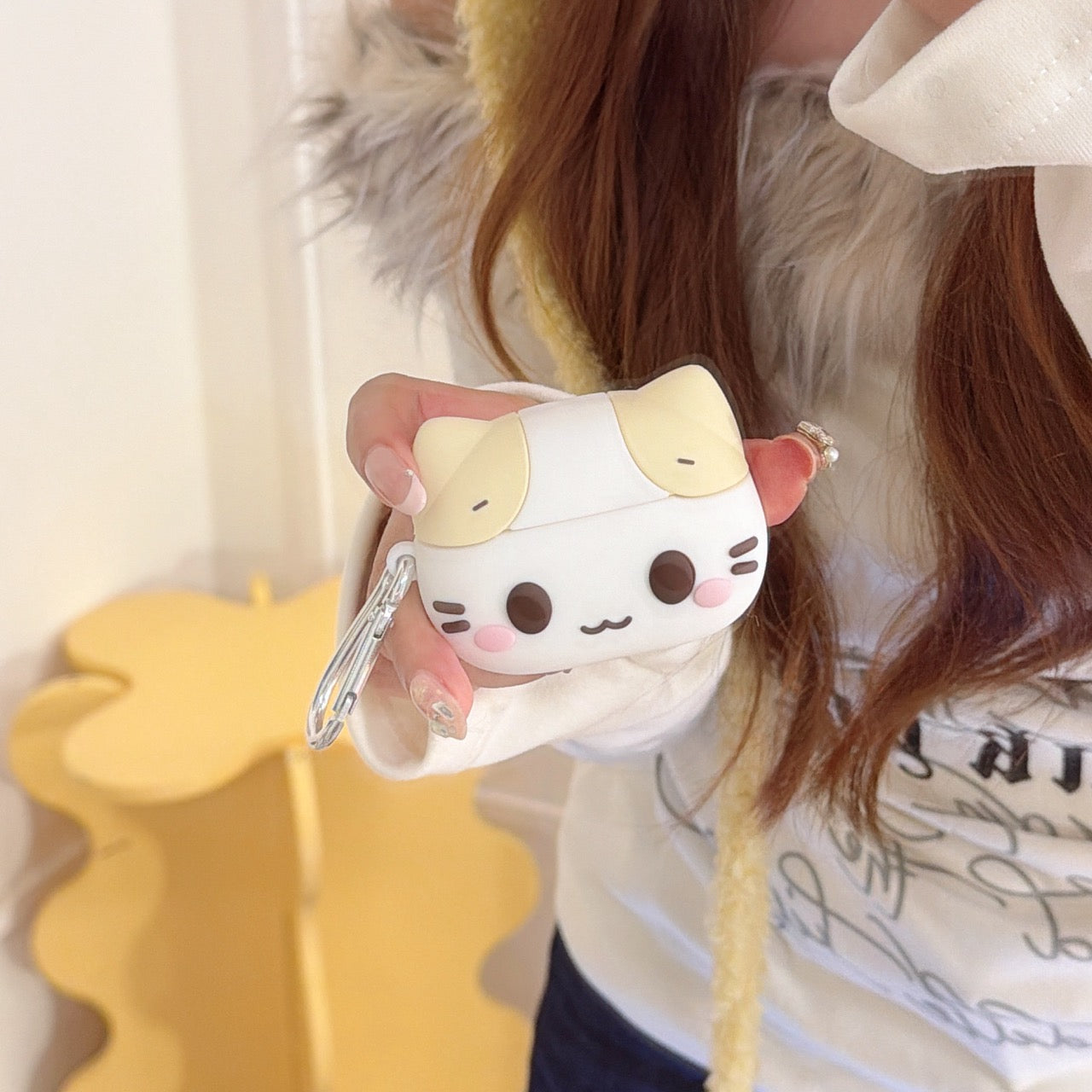 Marshmallow Cat AirPods Silicone Earphone Case