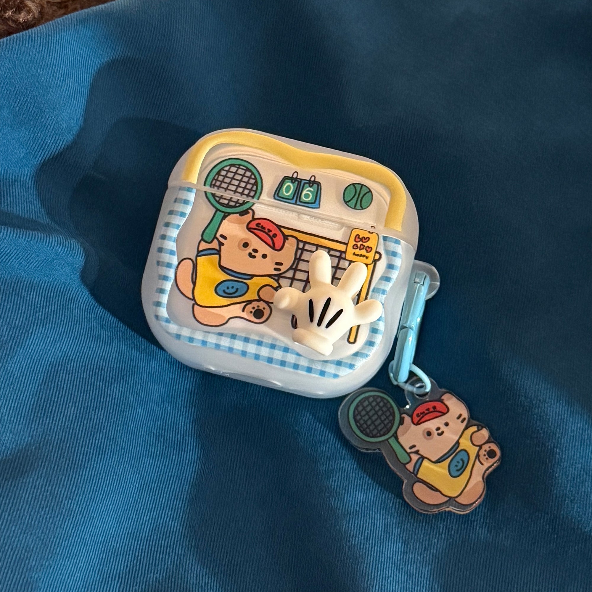 [Wave-shaped AirPods Earphone Cover] Translucent White 3D Biscuit Bag Dog + Brown Pizza Dog Hanging Ring