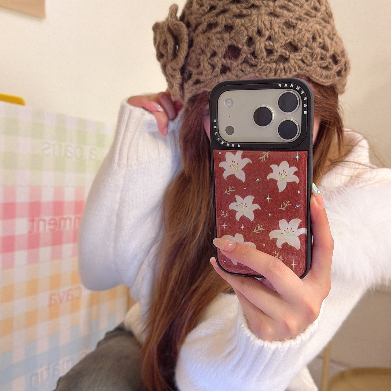 Woody Lily Pearl Gold-plated Black Edge Phone Case