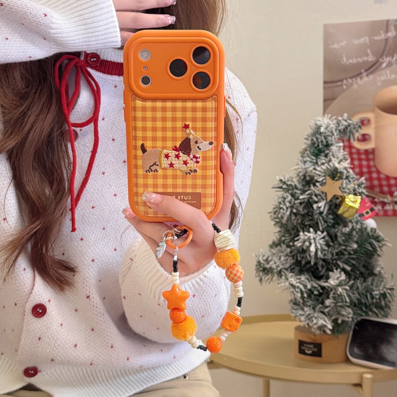 Plaid star hat dachshund embroidered 3D phone case