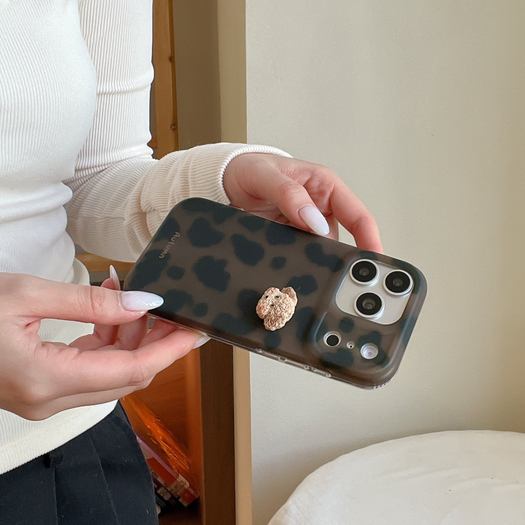 Leopard print cartoon puppy head phone case