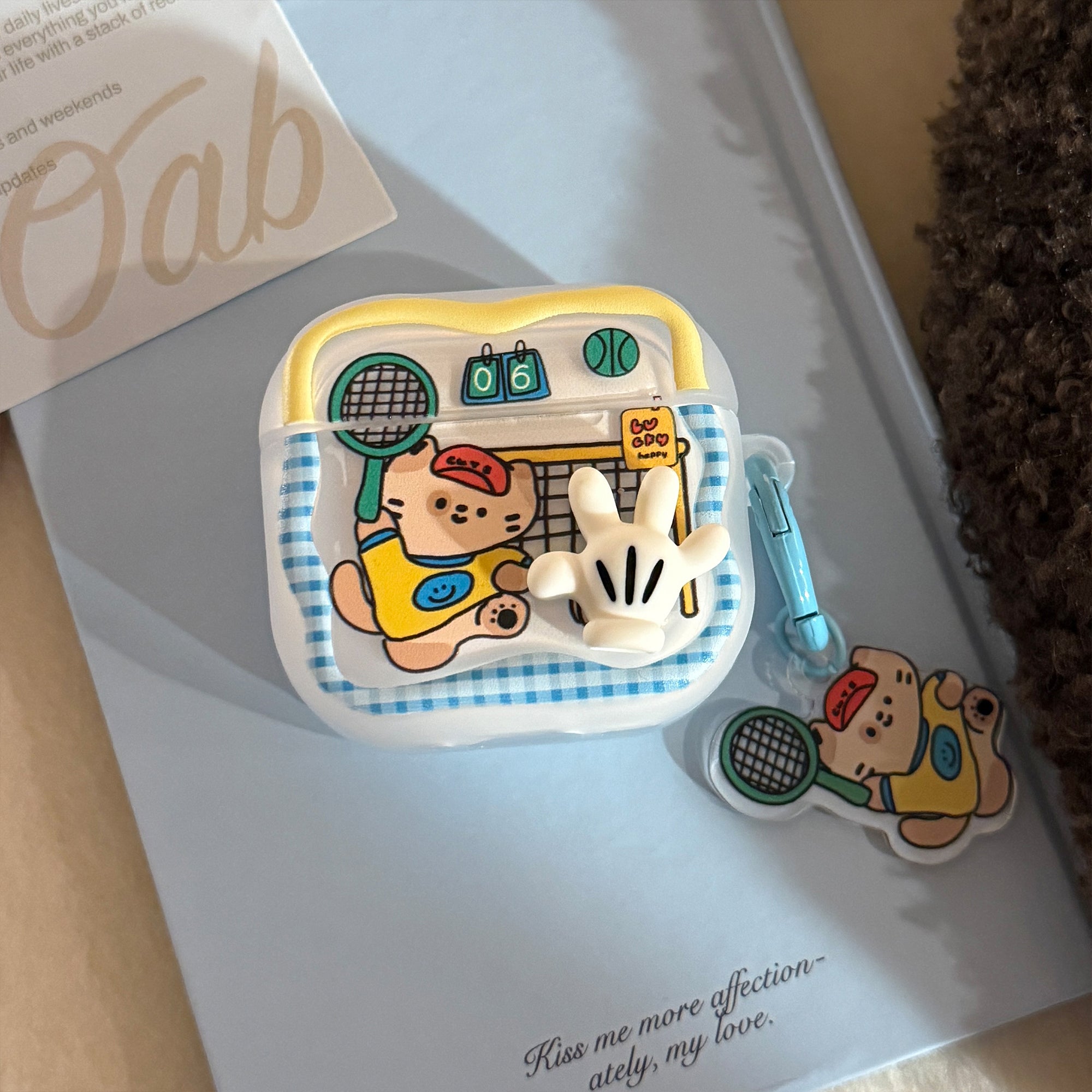 [Wave-shaped AirPods Earphone Cover] Translucent White 3D Biscuit Bag Dog + Brown Pizza Dog Hanging Ring