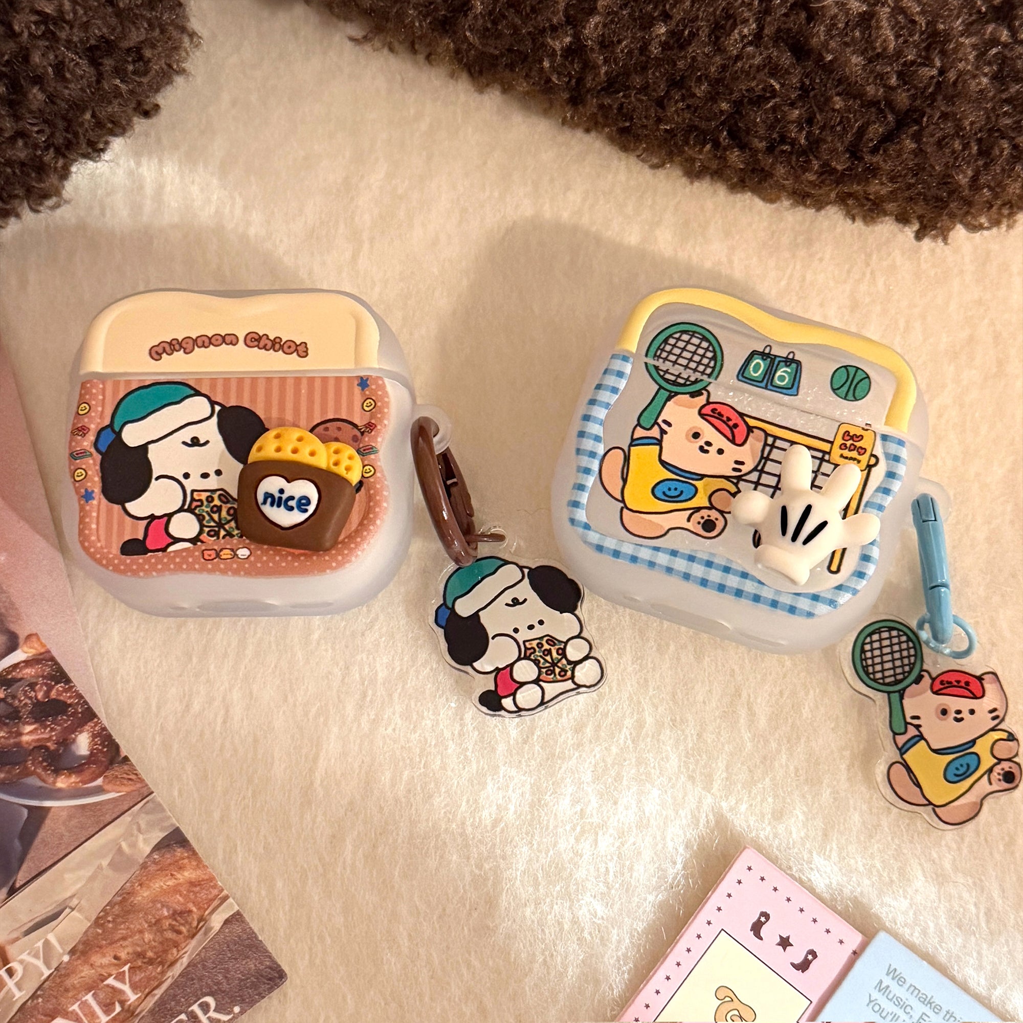 [Wave-shaped AirPods Earphone Cover] Translucent White 3D Biscuit Bag Dog + Brown Pizza Dog Hanging Ring