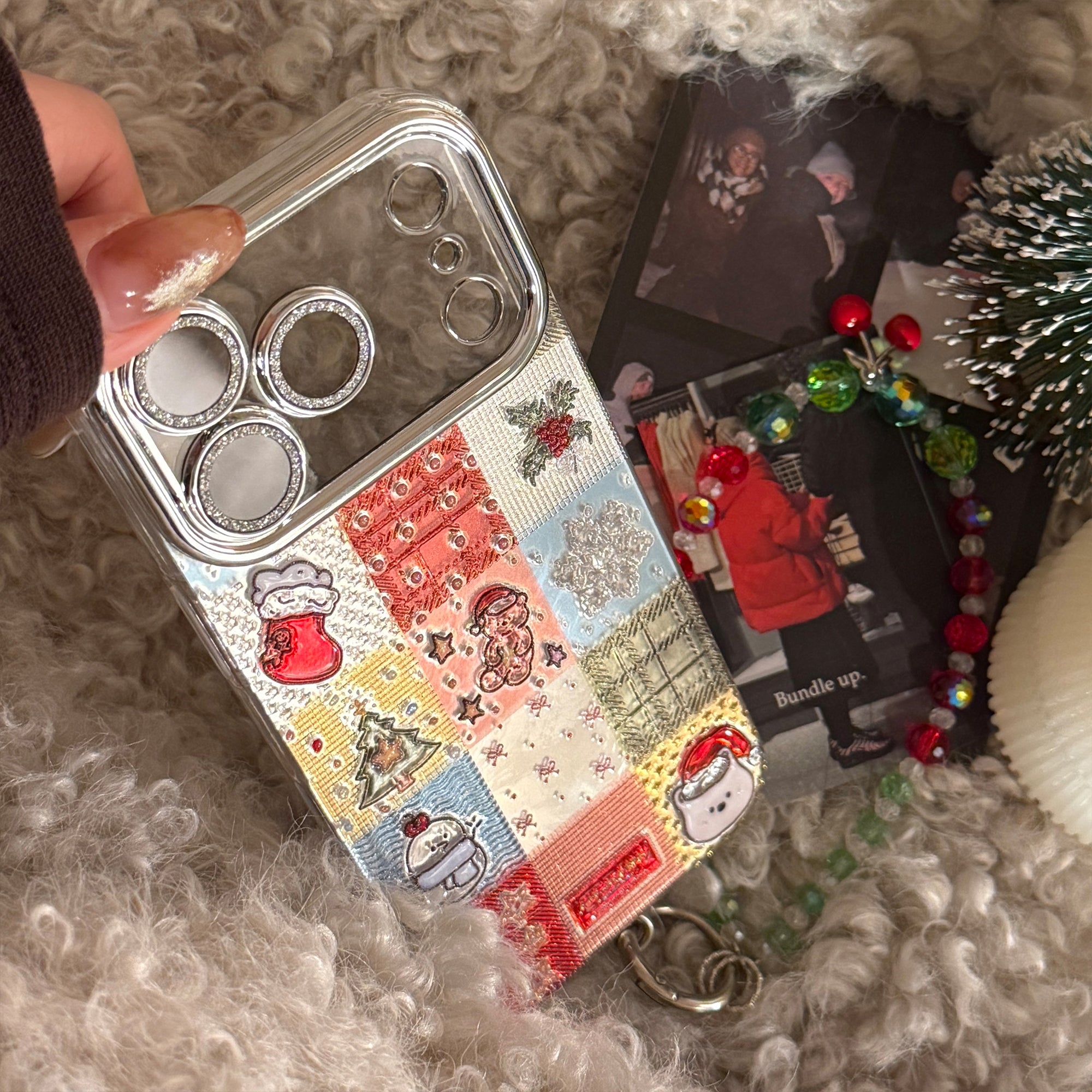 【Glittery Glaze】Silver Sandalwood Checkered Christmas Phone Case