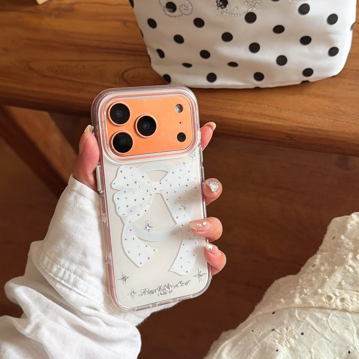 Magnetic Elegant White Bow & Diamond Gilded Case | Luxury Coquette Cover