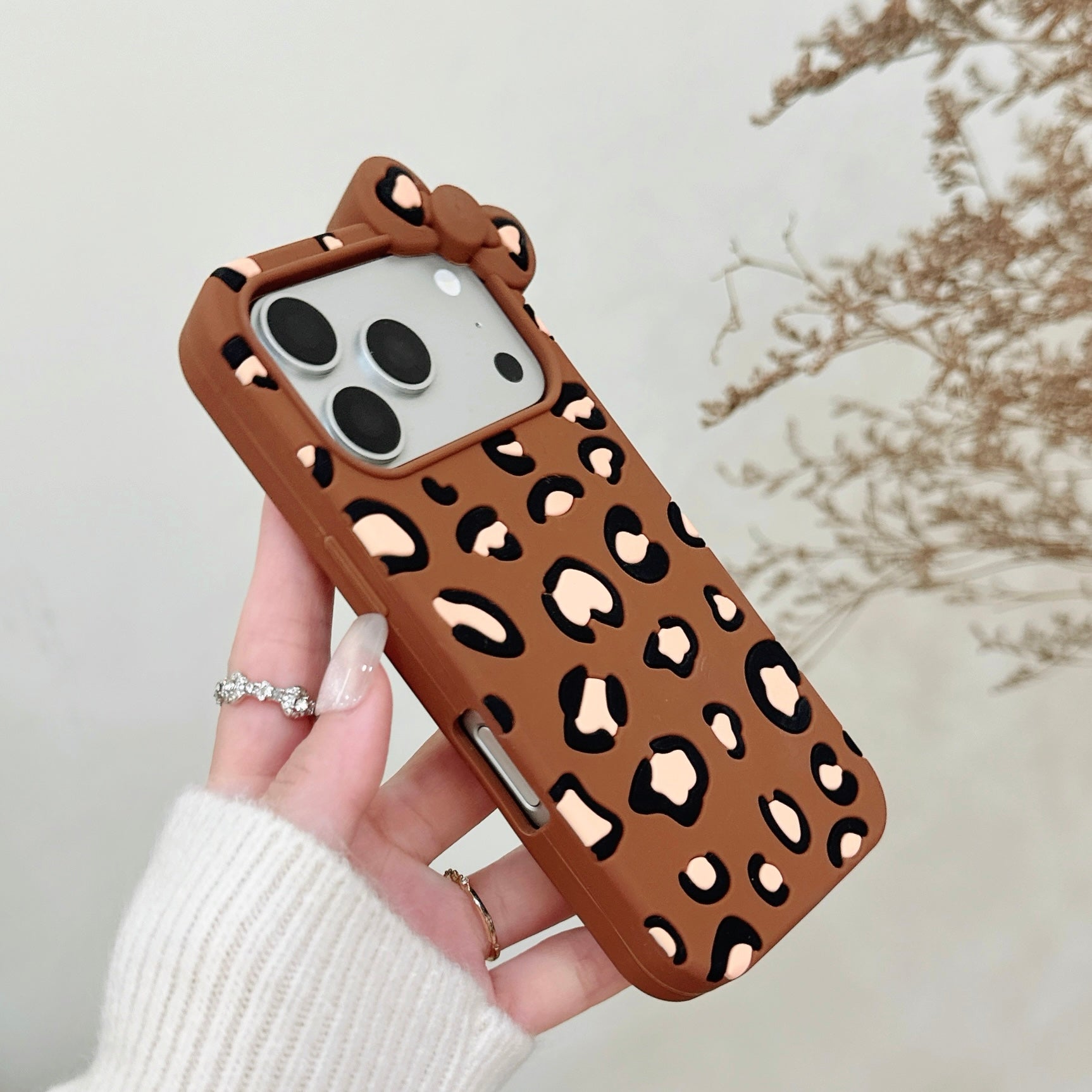 Kitty Leopard Print Silicone Phone Case