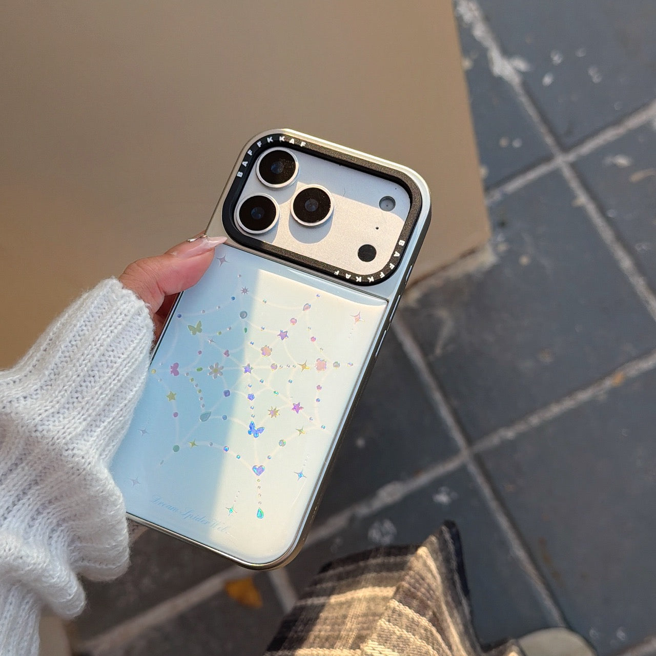 Colored gemstone spider web electroplated edge epoxy phone case