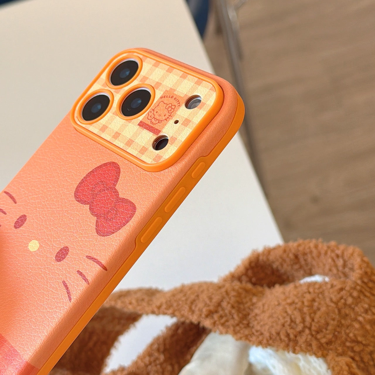 Orange plaid Kitty emoji large window phone case