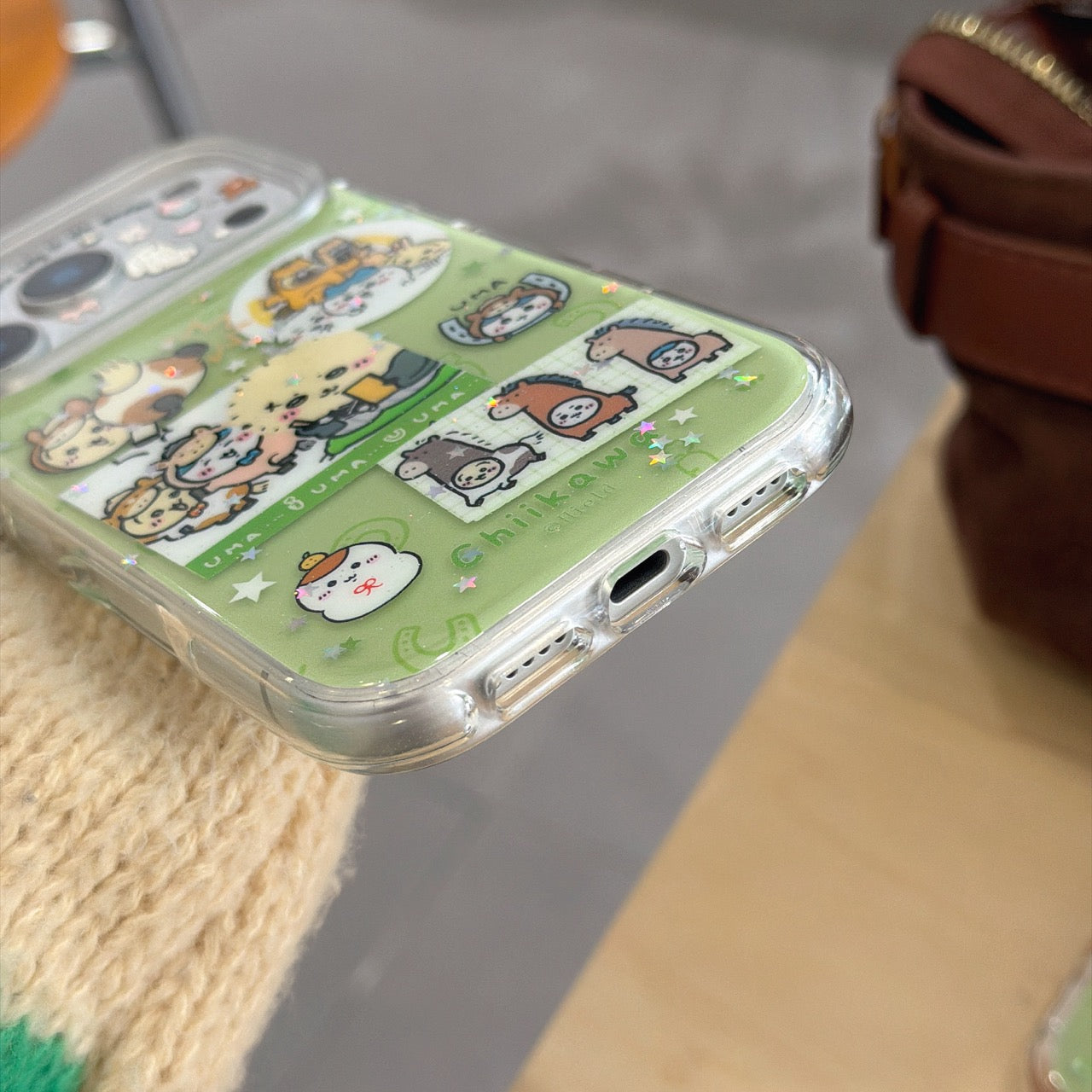 Green Chiikawa Pony Rounded Edge Airbag Apple Phone Case