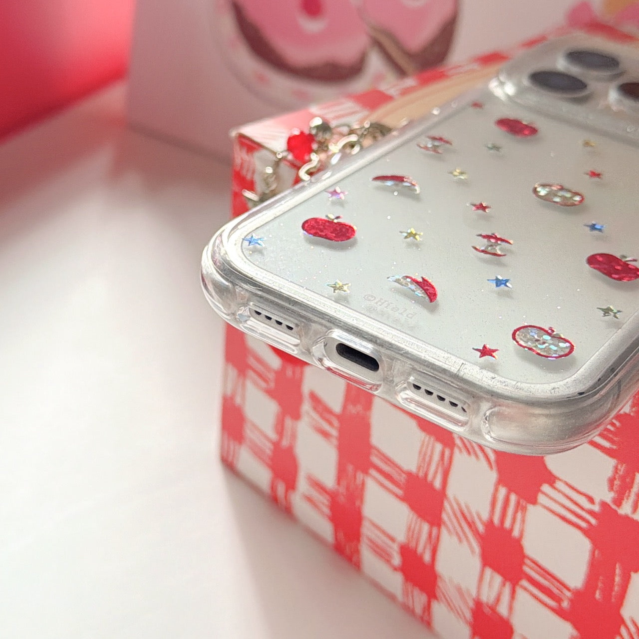 Colorful star pattern multiple Apple logo round-edge iPhone case