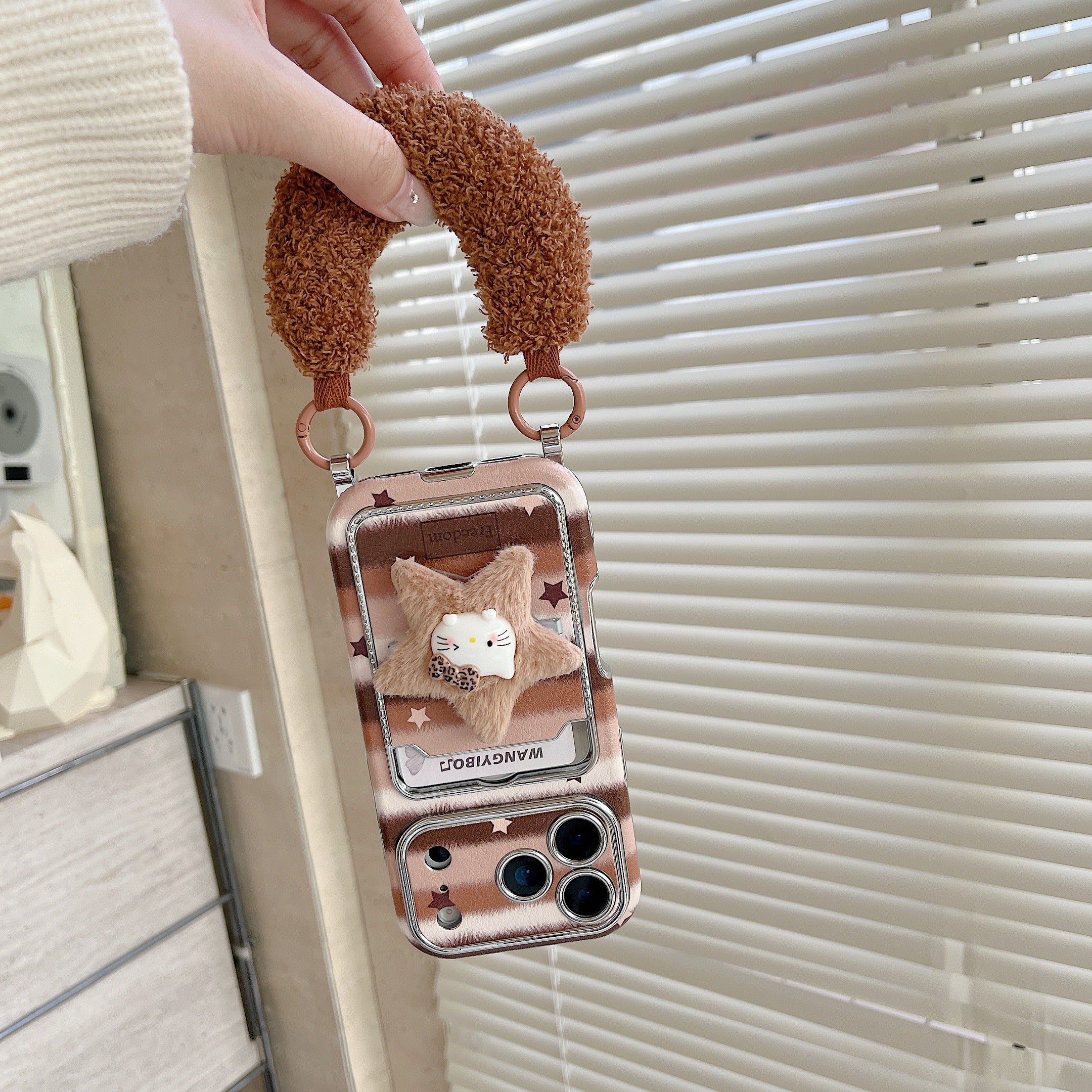 Star Kitty electroplated large window phone case