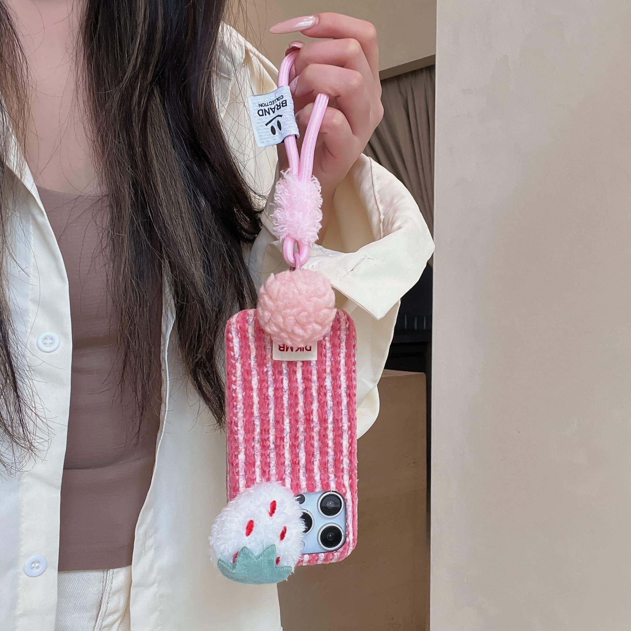 Color-blocked corduroy strawberry phone case