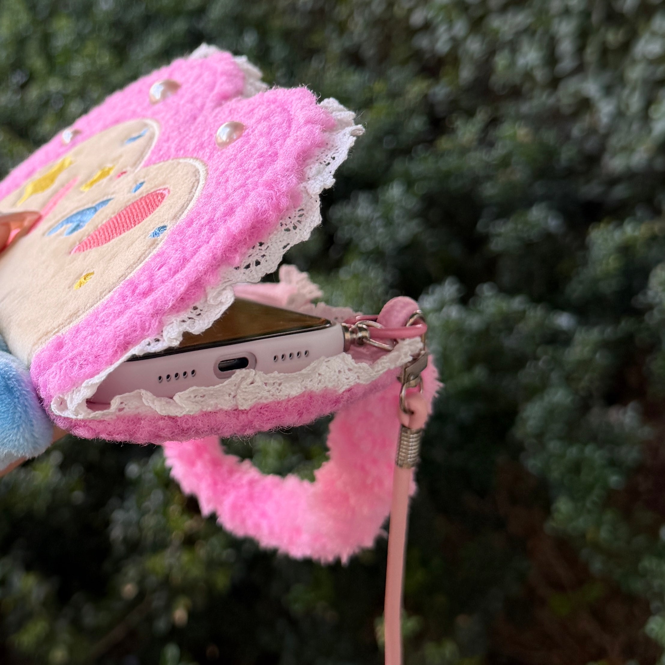 Plush butterfly flip-cover mirror phone case for Apple phones