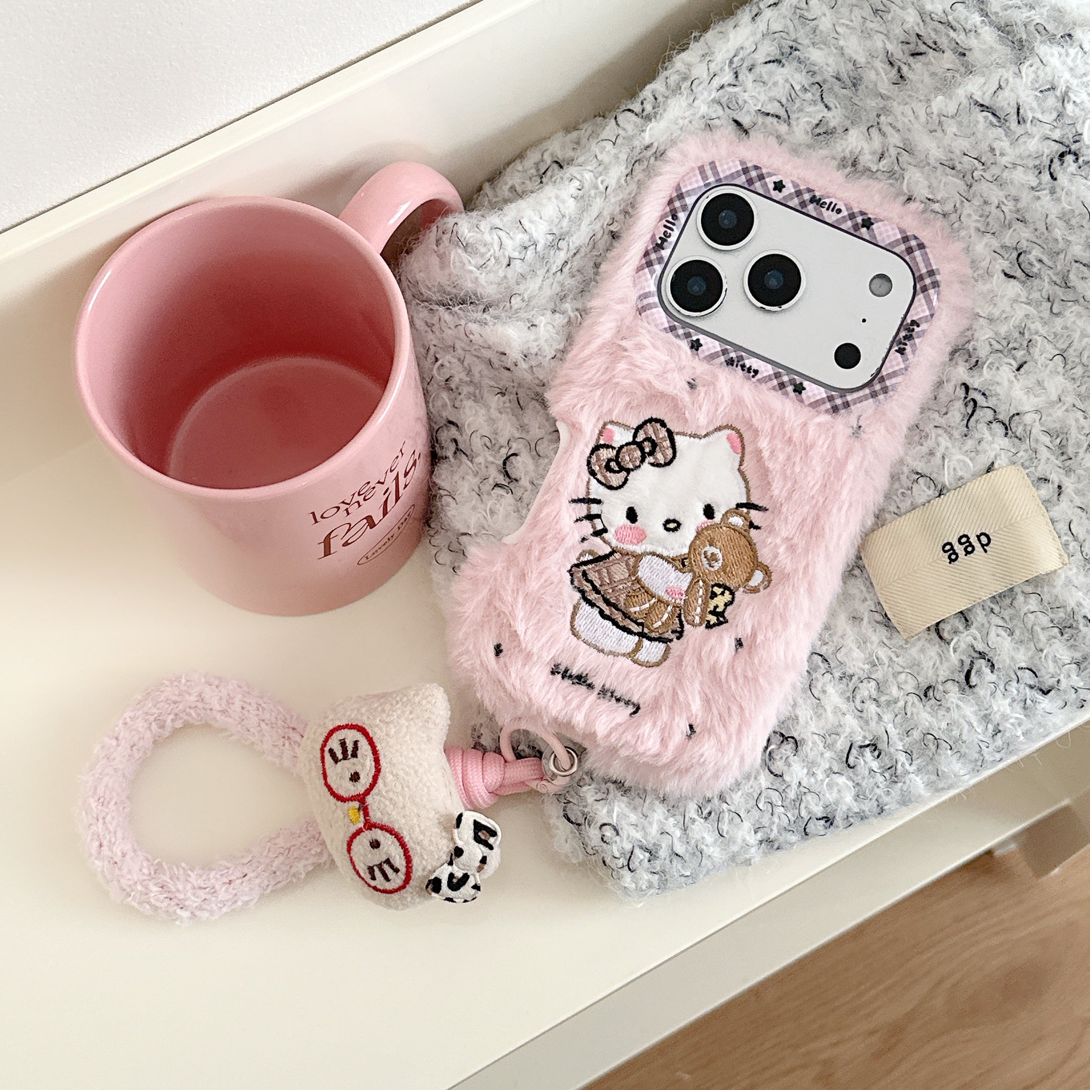 Winter plush kitty phone case
