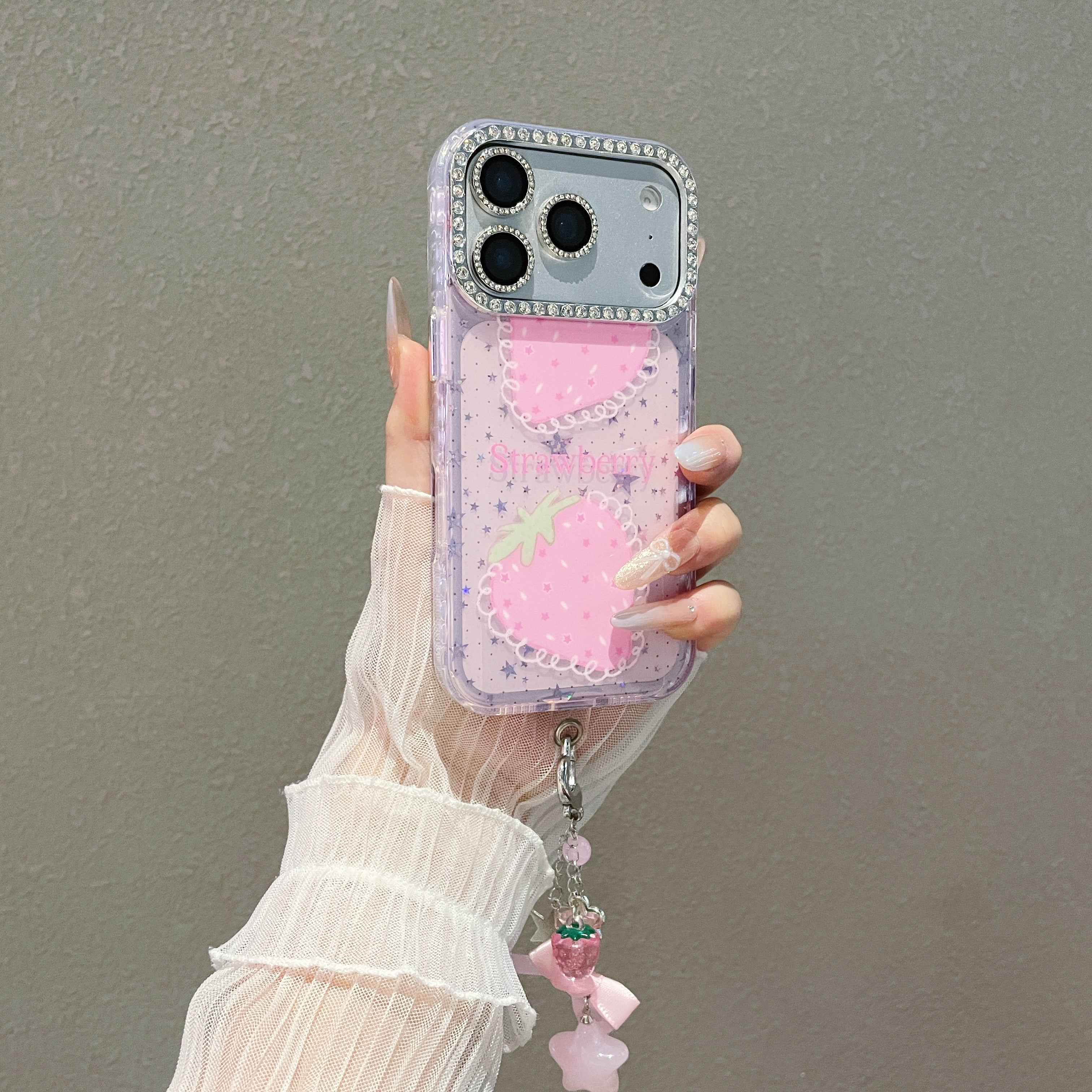Blue light epoxy diamond colored strawberry phone case