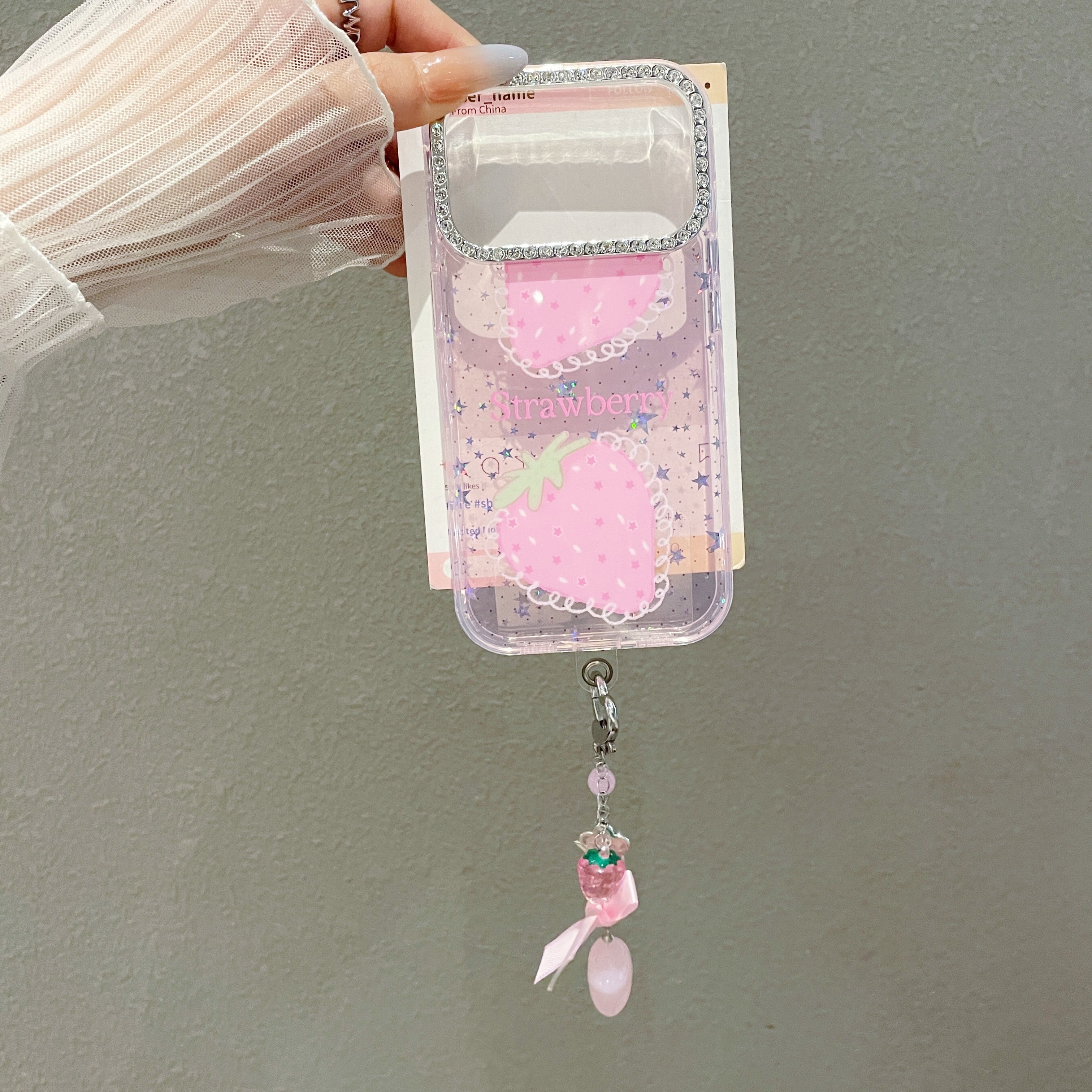 Blue light epoxy diamond colored strawberry phone case