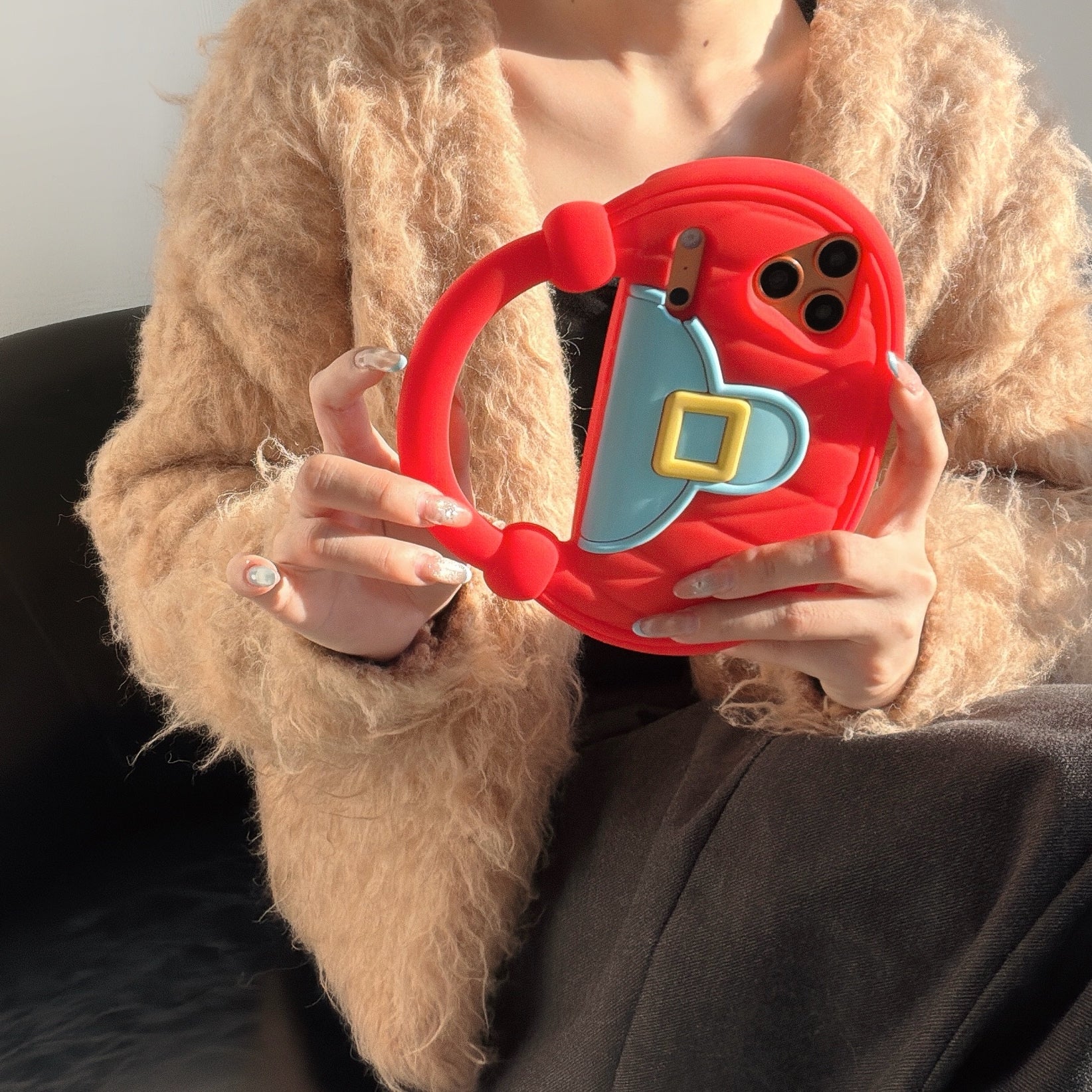 Diamond pattern handbag style silicone phone case for Apple iPhones