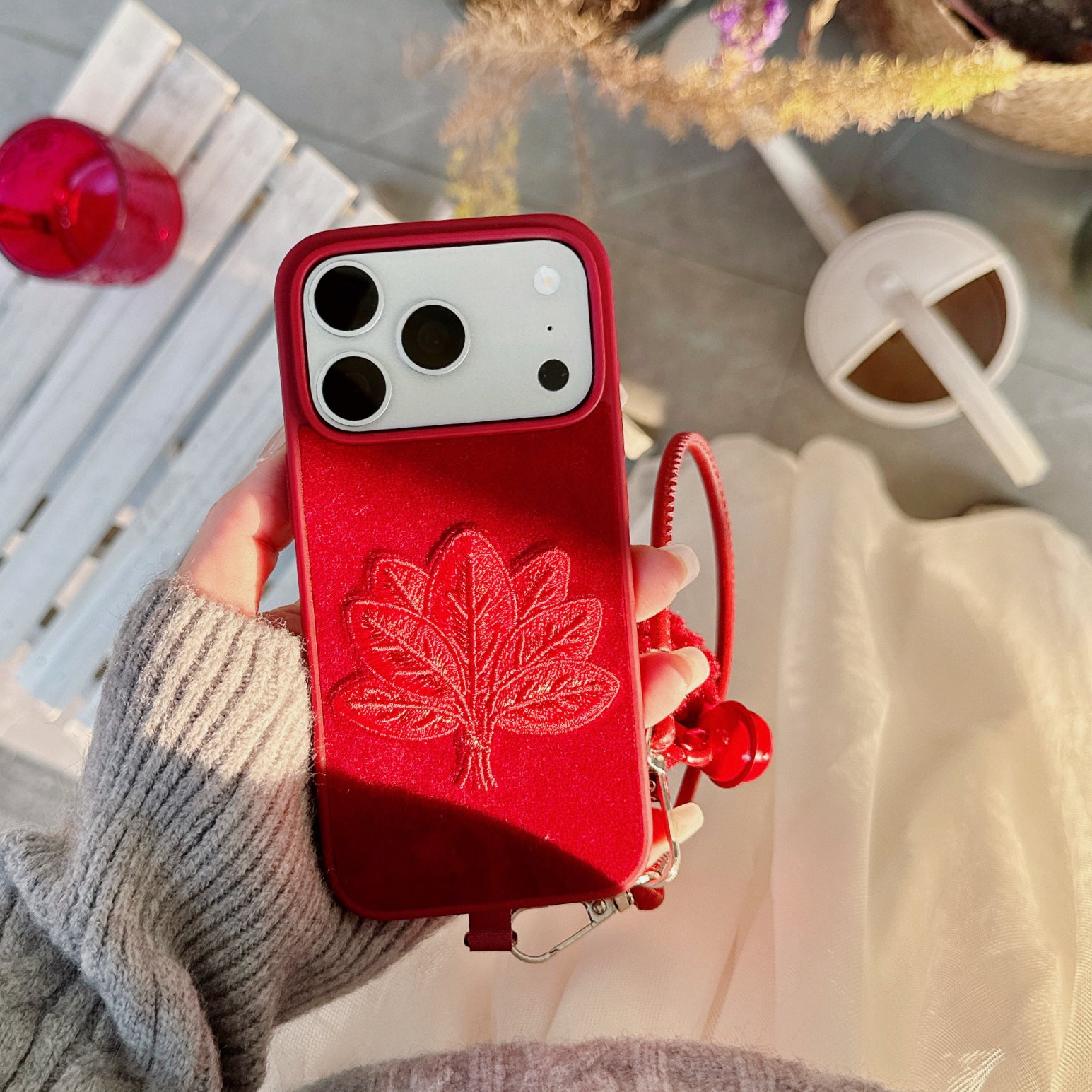 Red pomelo leaf embroidered phone case