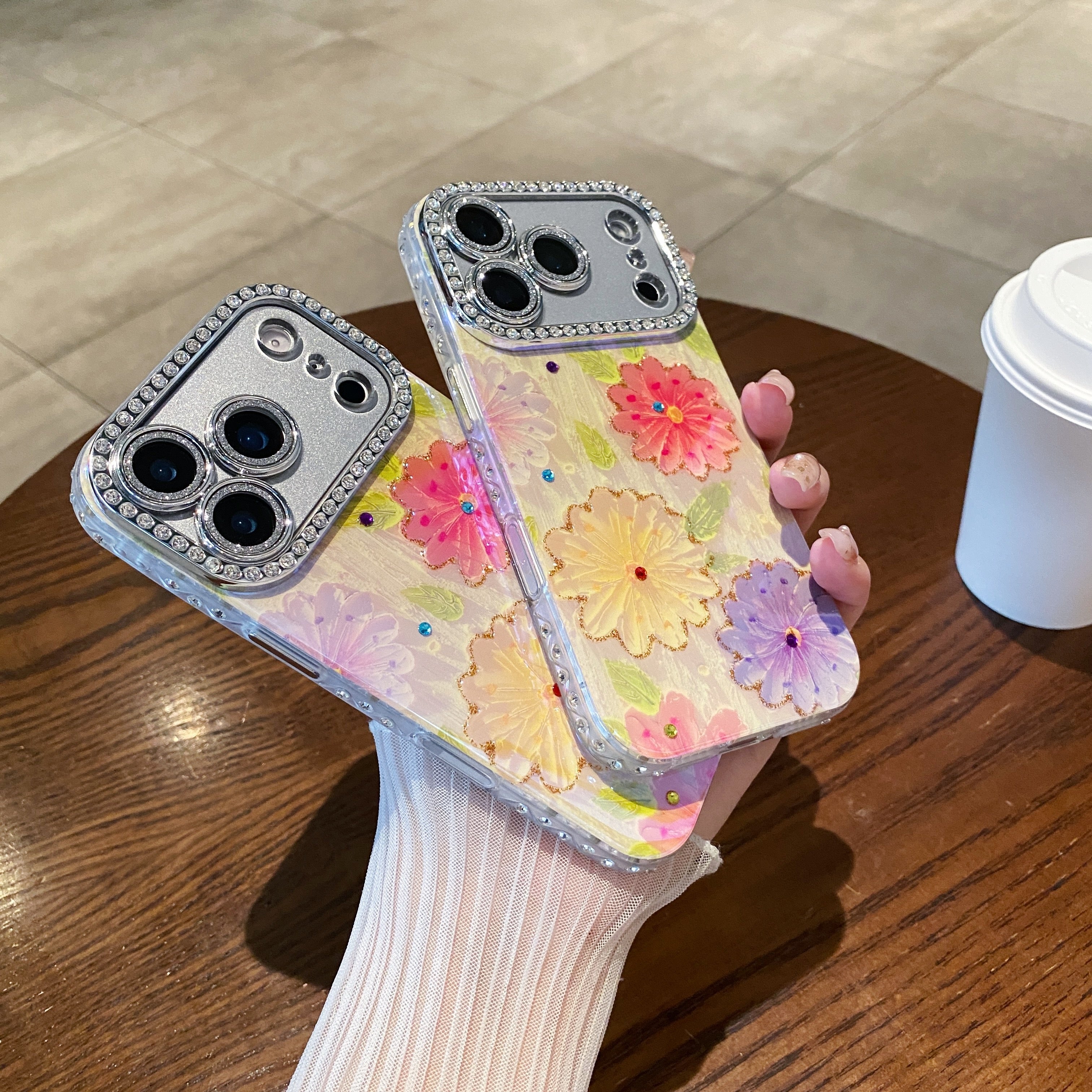 Blue light epoxy diamond colored flower phone case