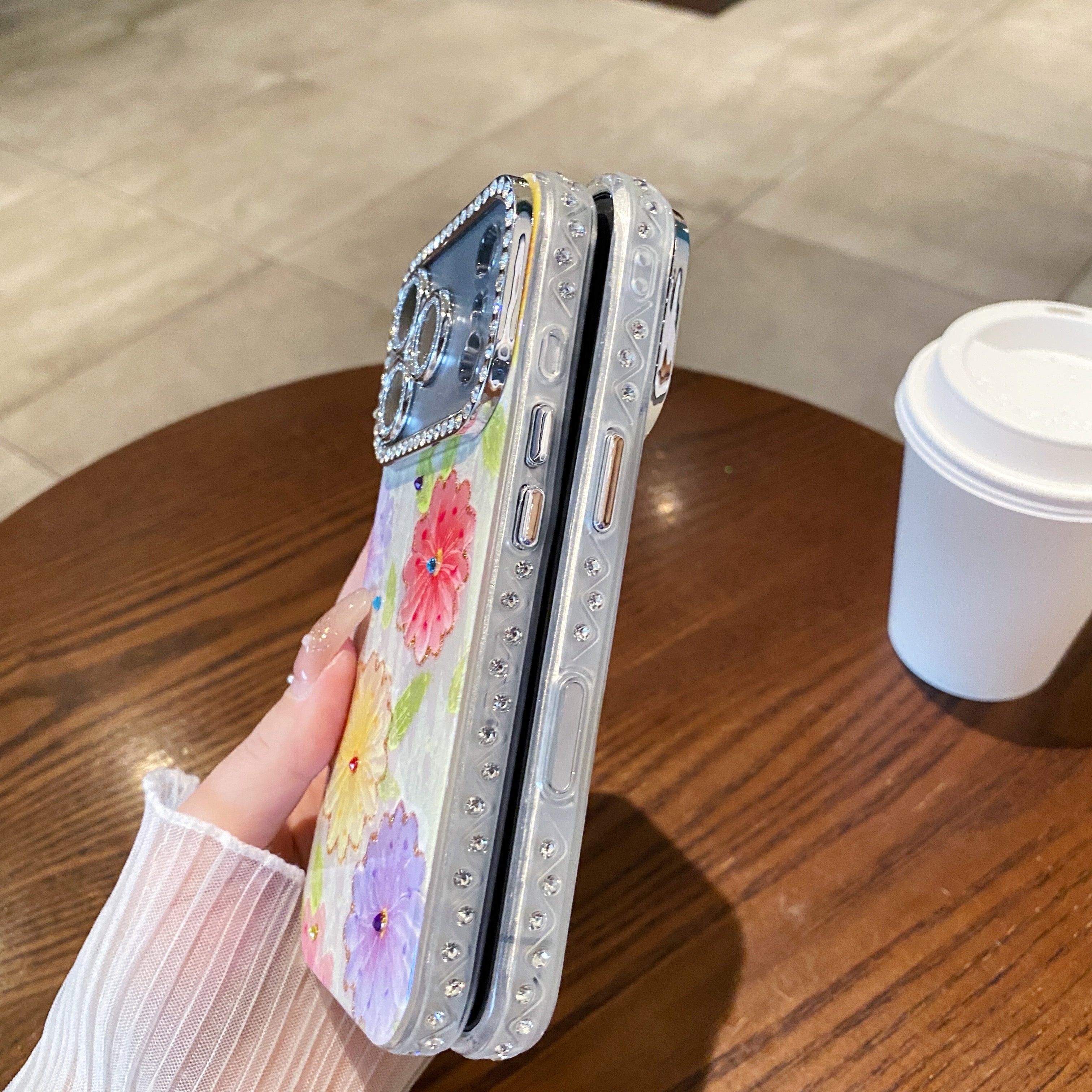 Blue light epoxy diamond colored flower phone case