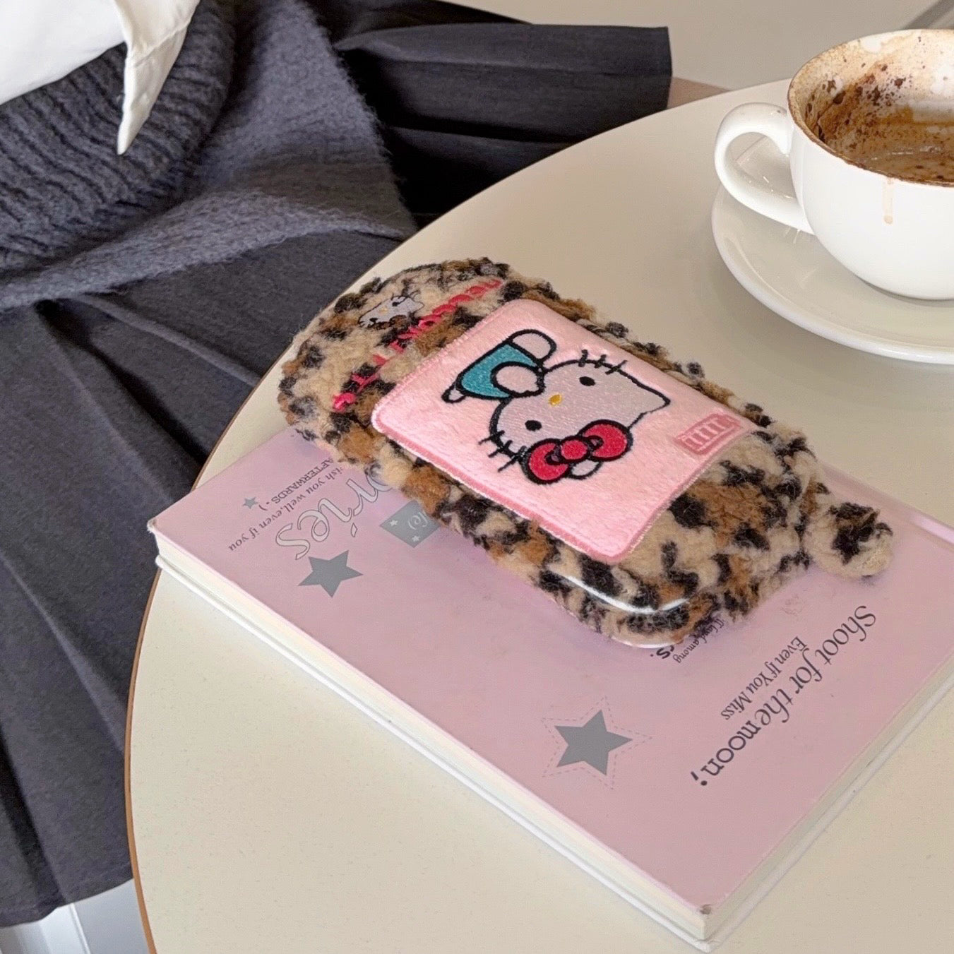 Plush embroidered leopard print Kitty flip phone case